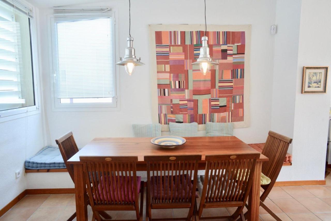 Beachfront Duplex With Terrace And Sea Views - Cadaqués Eksteriør billede